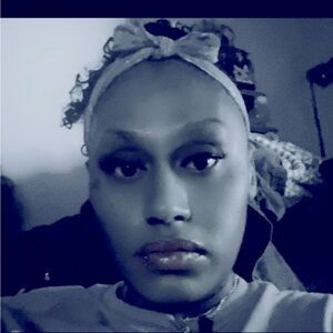 Meet your Posher, Dev